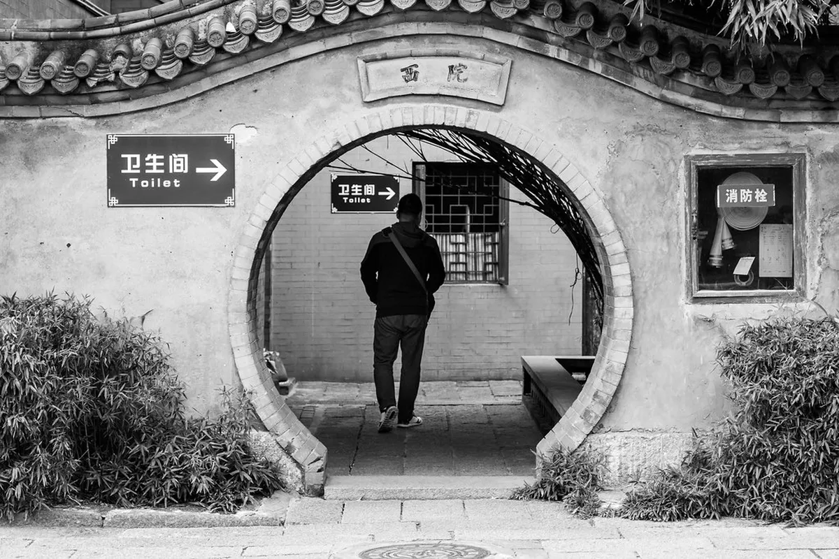 Finding Qingdao Walking Tour Meeting Points: 1-Day Guide