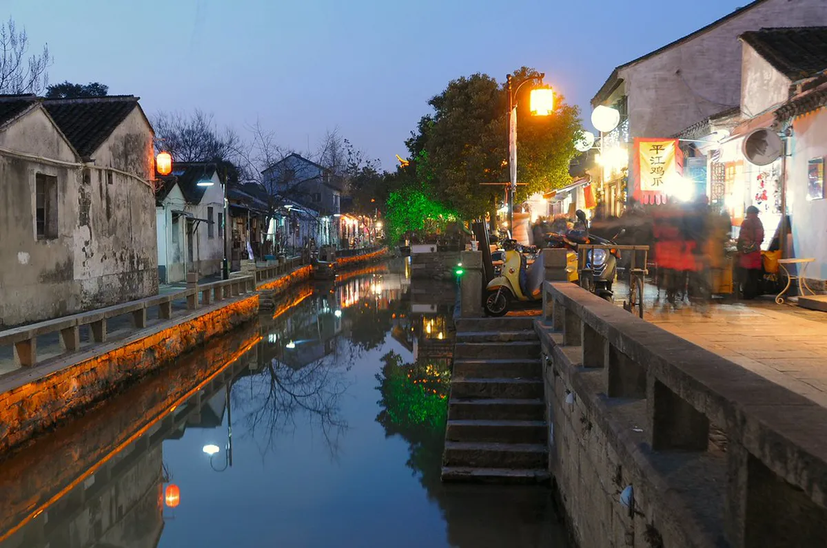 1-Day Pingjiang Road Walking Tour Highlights in Suzhou