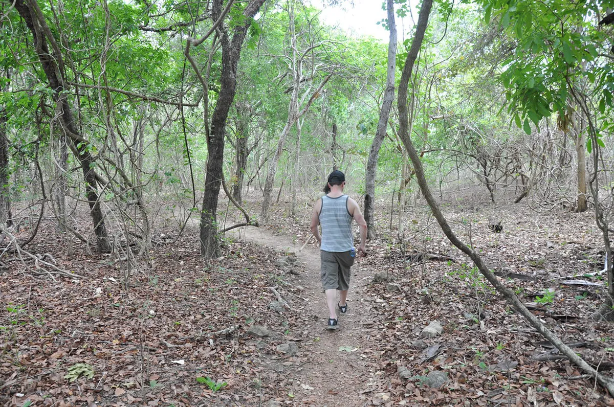 10 Top Labuan Bajo Walking Photo Spots (Travel Guide 2026)