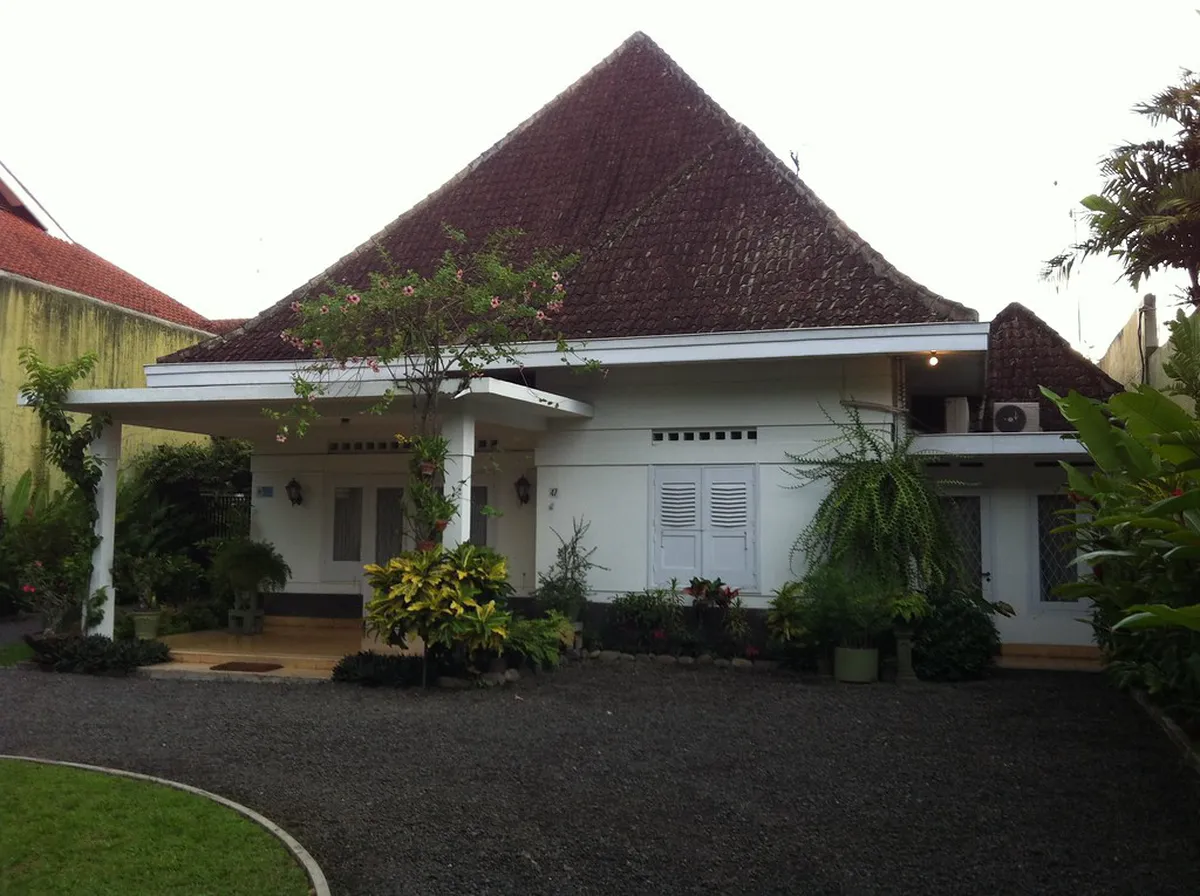 1-Day Malang Colonial Buildings Walking Route