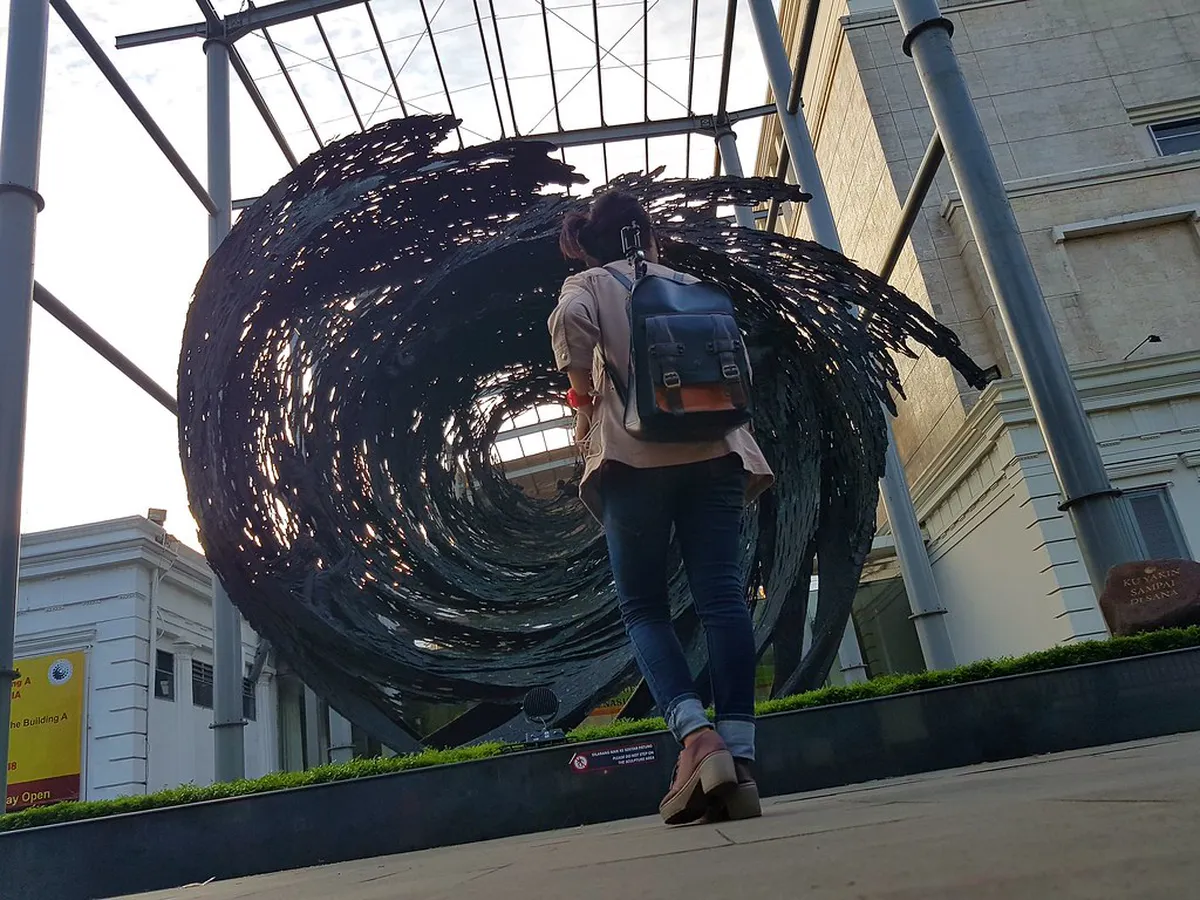 Reach the Surabaya Walking Tour Meeting Point: 1-Day Plan