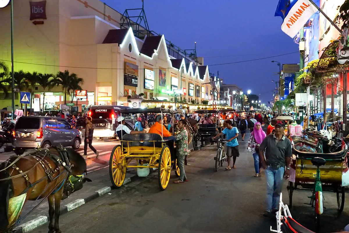 Malioboro Street Self Guided Walking Tour Route Guide