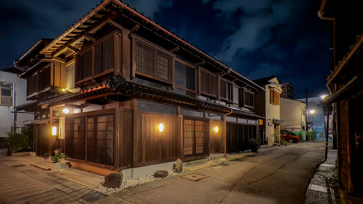 10 Essential Tips for Walking in Kanazawa: A 2026 Guide