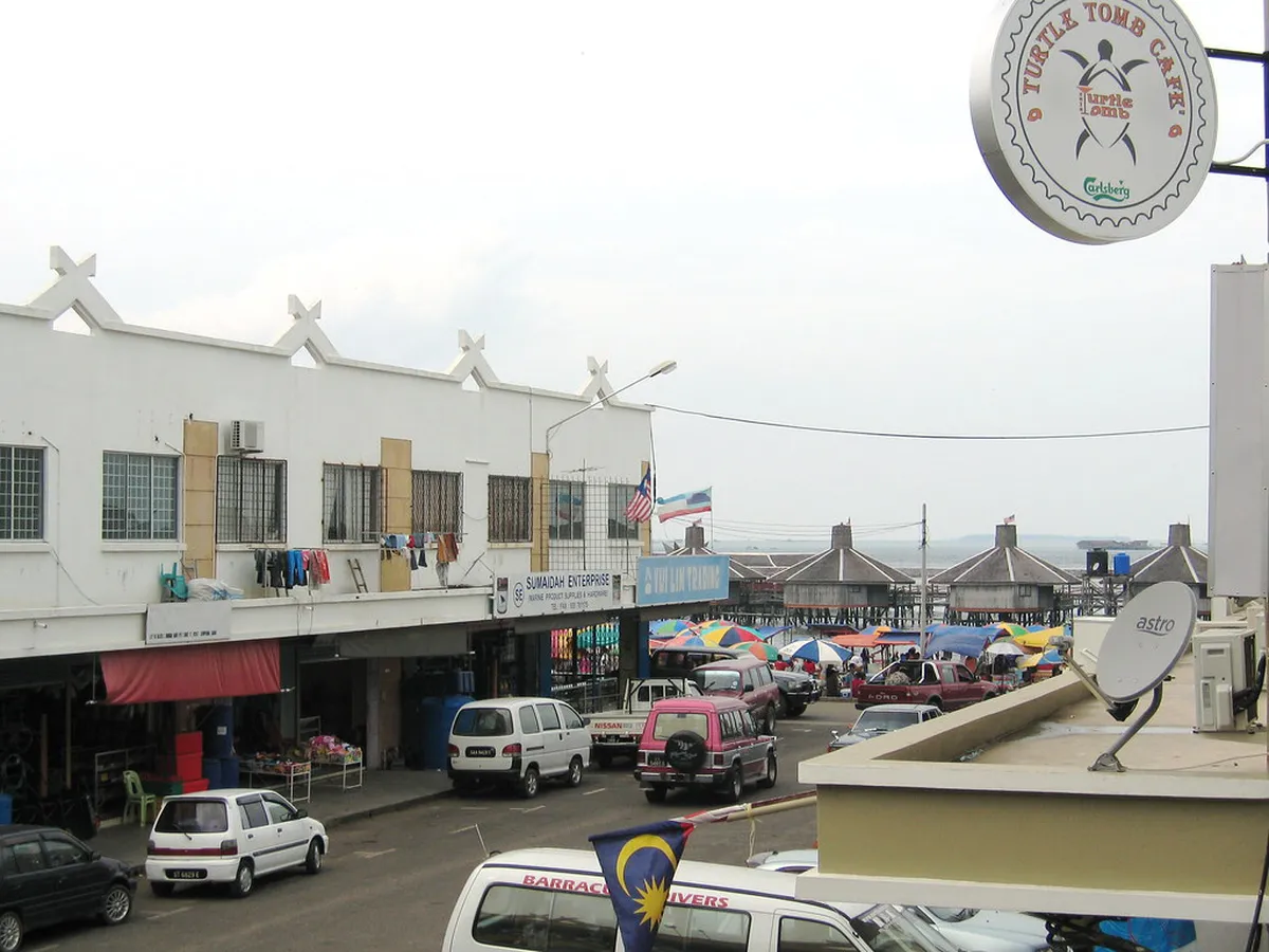 Essential Semporna Walking Tour Packing List for 2026