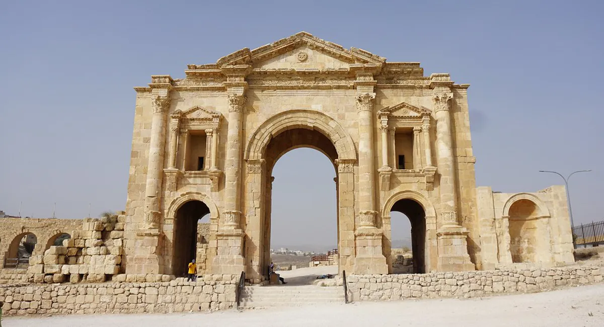 Best Time of Day for Walking in Coron Town