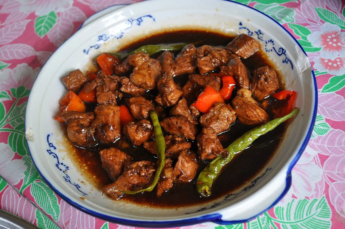 What to Bring on a Dumaguete Walking Tour: 2026 Guide