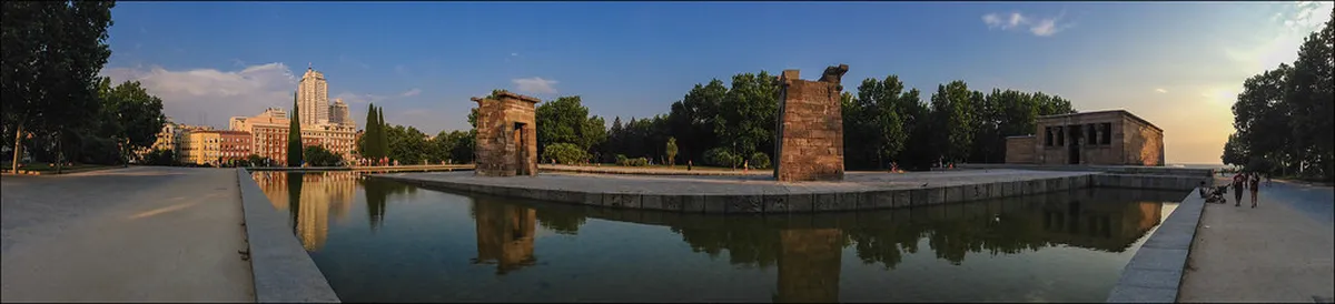 10 Best Sights: Plaza Cuartel Historical Site Guide