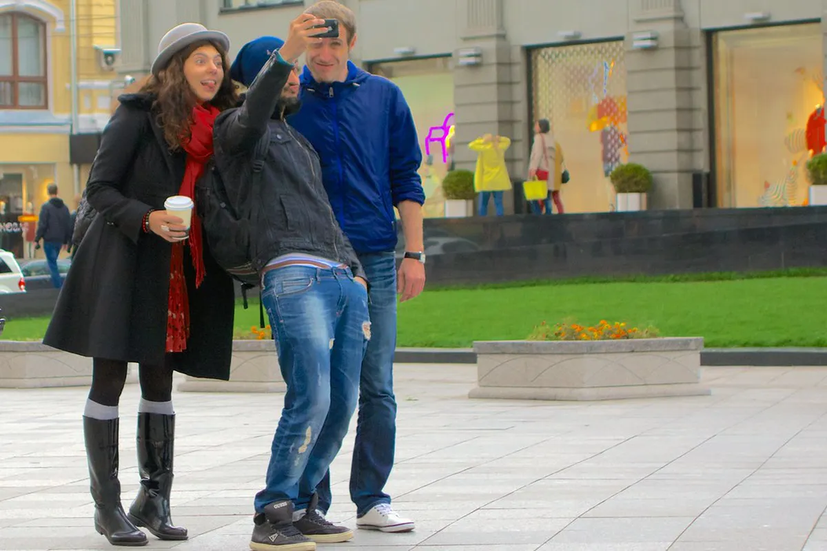 Best Time for a Sunset Walking Tour in Hat Patong