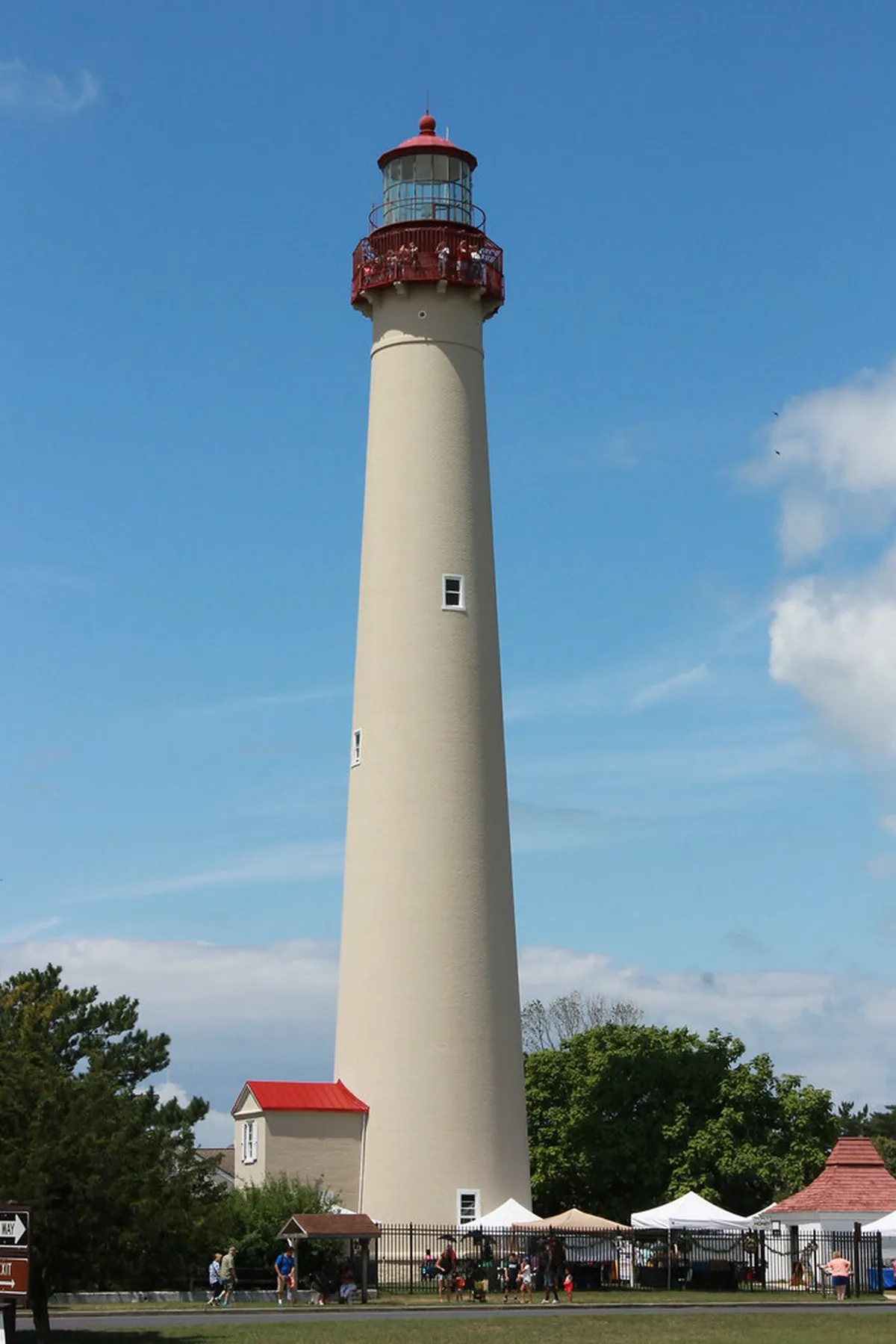 How to Join a Free Walking Tour in Hat Patong (2026)