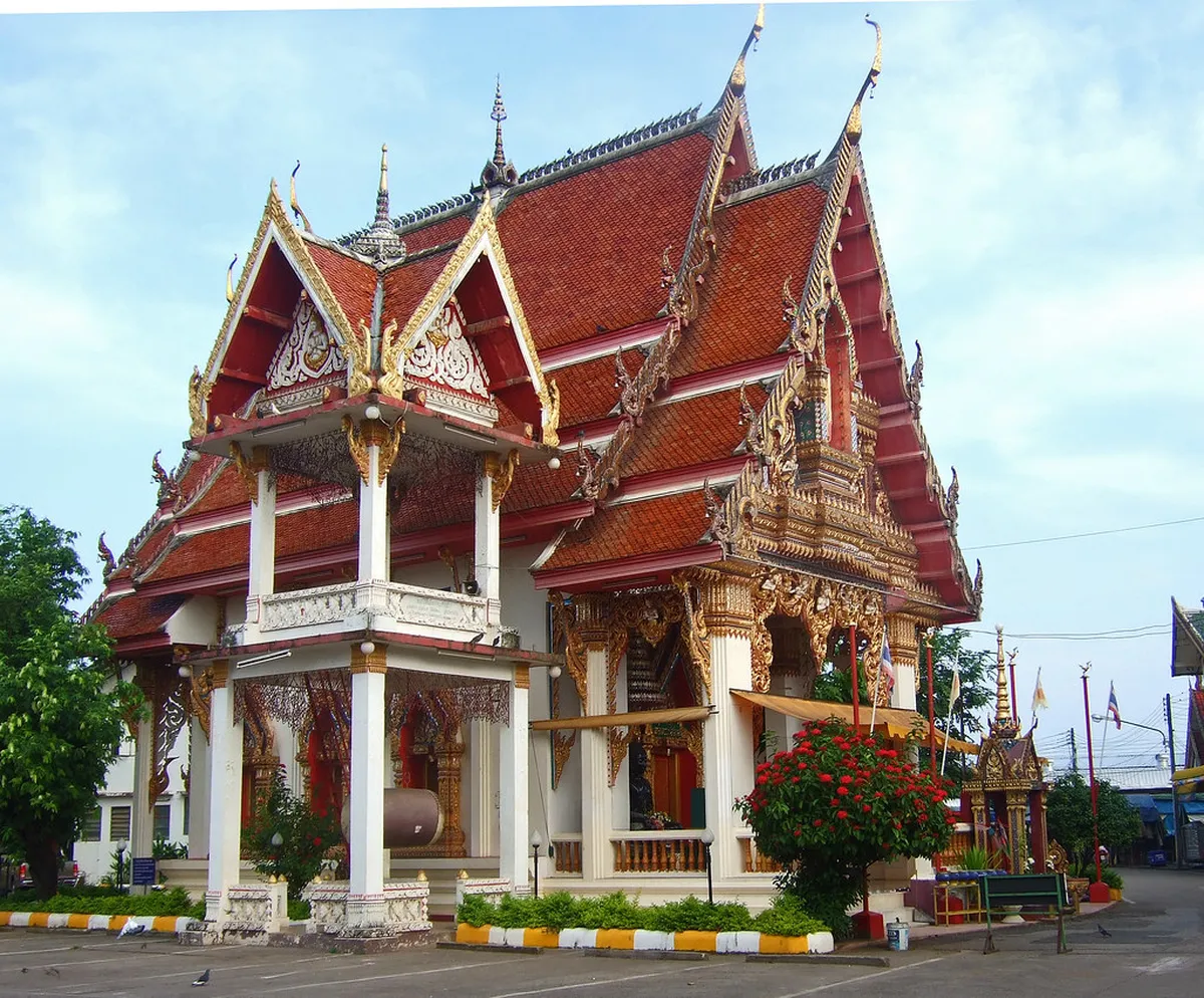 1-Day Nong Khai Riverfront Walking Tour Route Guide