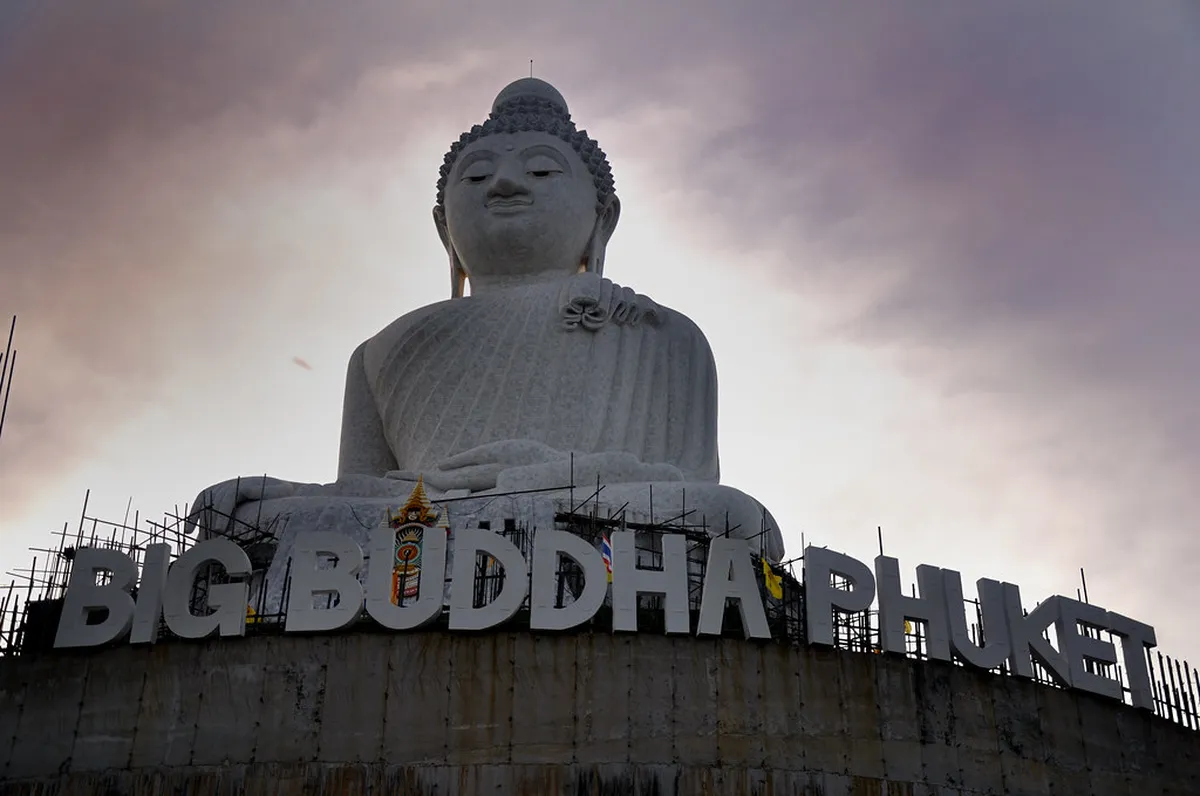 1-Day Itinerary: Top Landmarks on Phuket Walking Tours